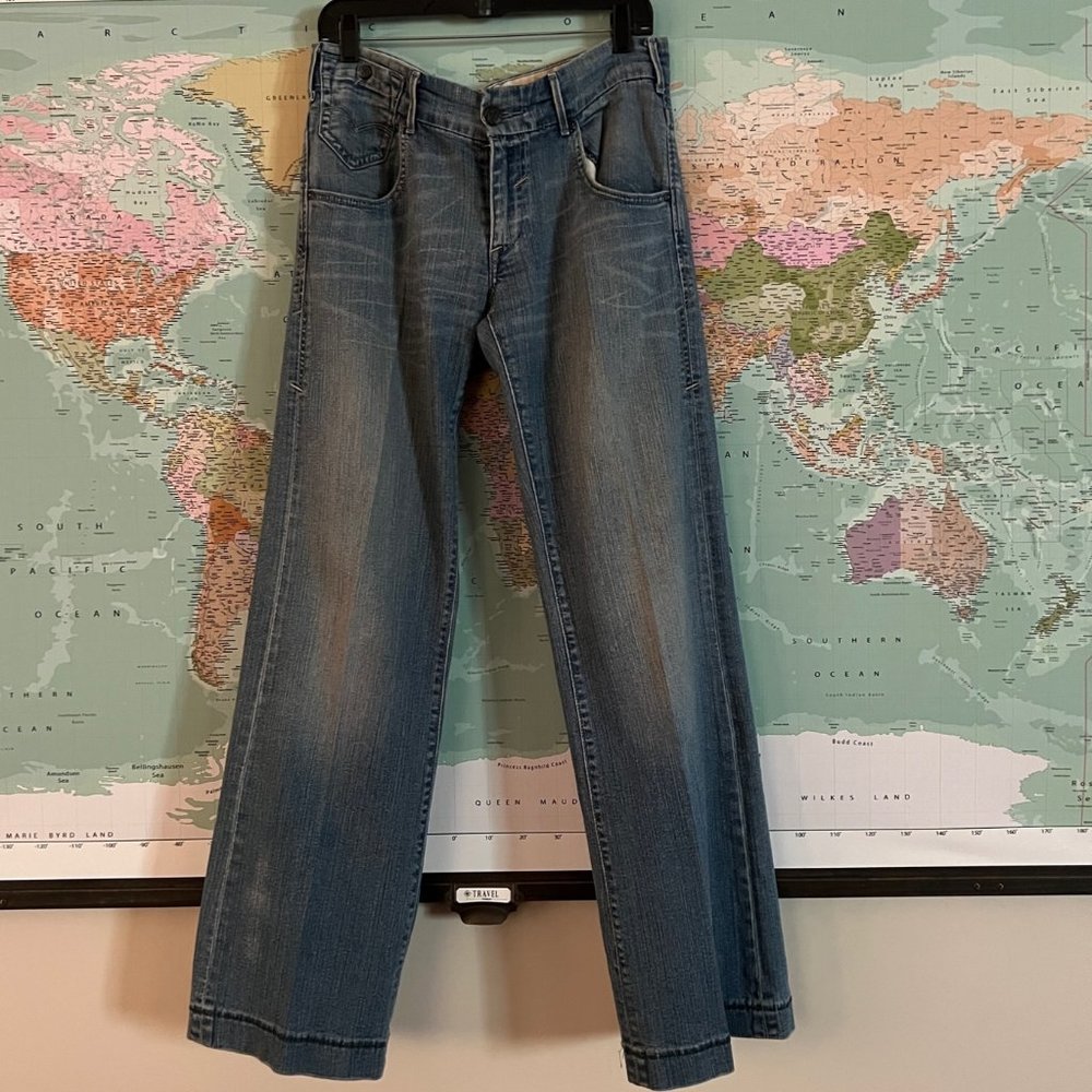 Authentic LEVI'S "RED" Wide Leg Women's Organic Cotton/Lycra Jeans - W30